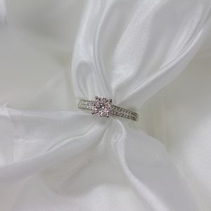 18K White Gold Engagement Ring Inv Rd .68 ct.